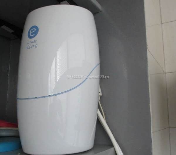 安利净水器