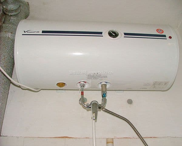 格美淇热水器