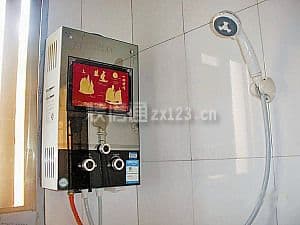 直排式热水器