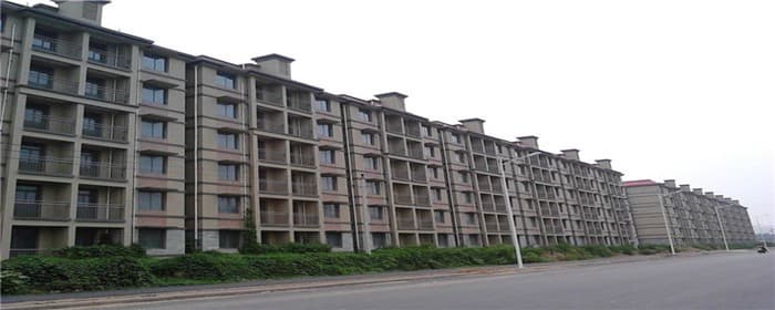 房子倾斜可以扶正吗