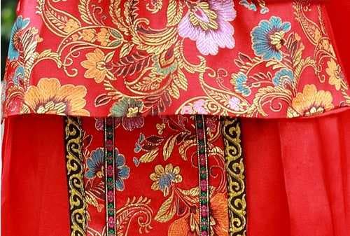 有结婚只穿秀禾服的吗