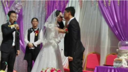 结婚喝交杯酒四句