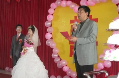 长辈主婚人致辞简短