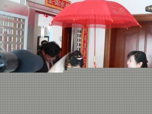 结婚的红伞怎么处理