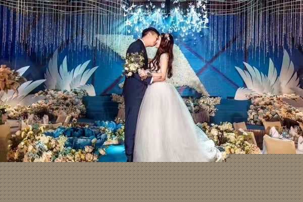 幽默顺口溜婚礼主持词