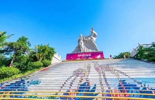 鹿回头广场