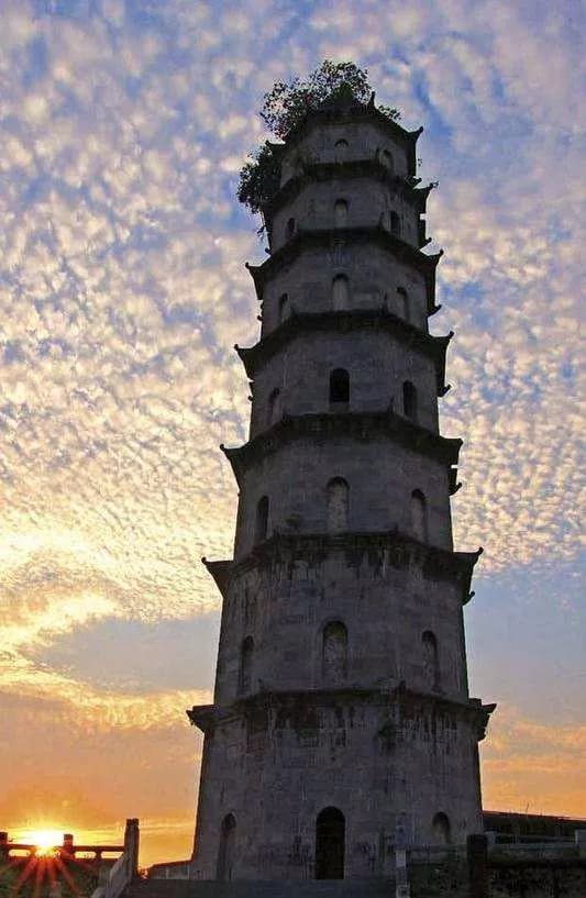 石寨青云塔